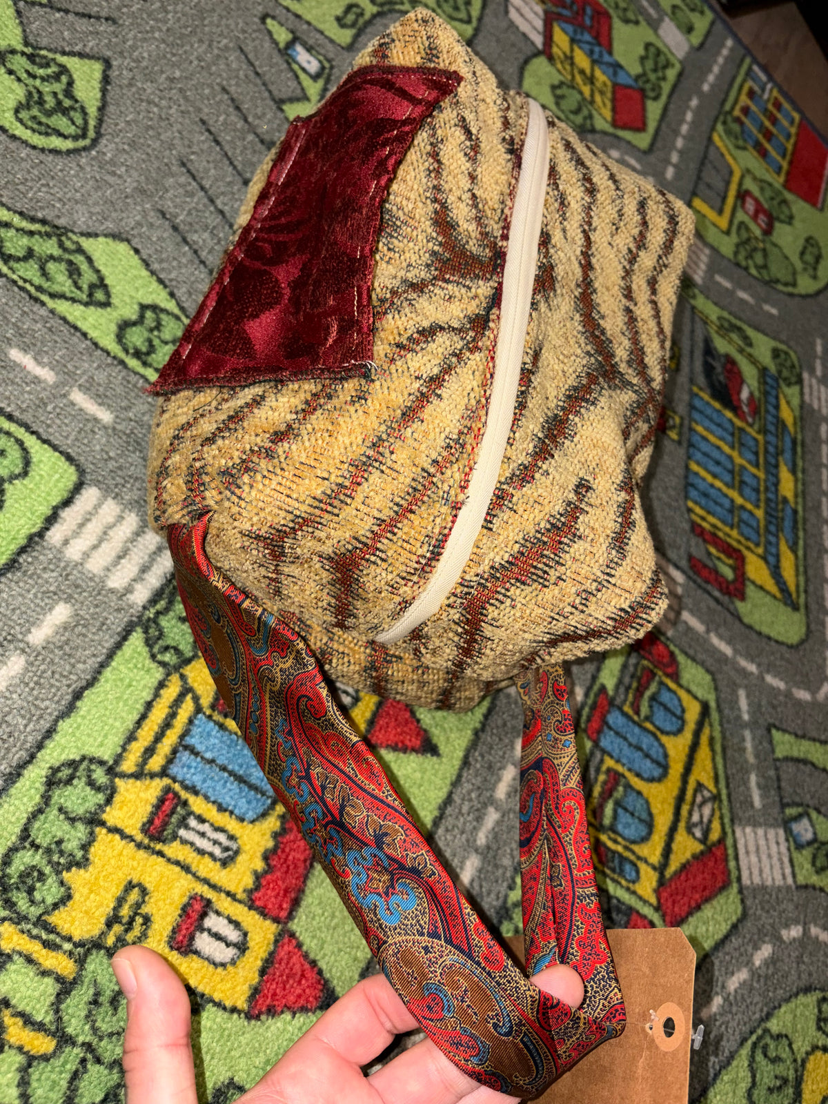 Tiger Carpet DOPP BAG